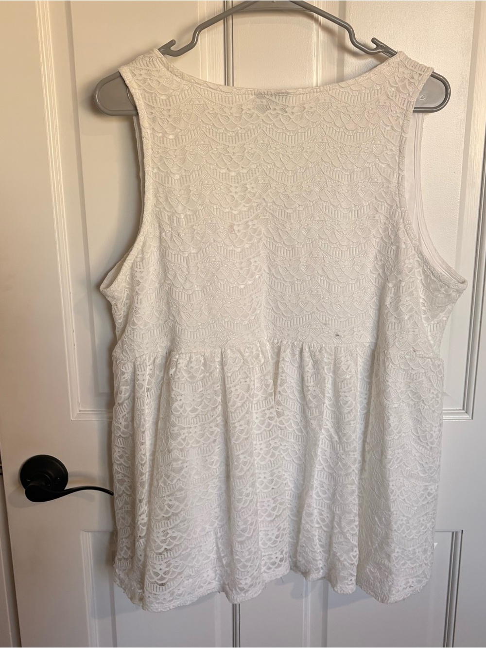 Torrid White Lace V-Neck Button-Front Sleeveless Top Summer Tank Top Shirt - Picture 8 of 10